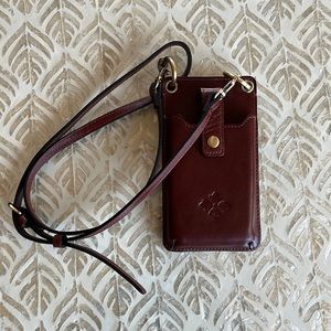 Patricia Nash Farleigh Phone Cross Body Bag NWOT British Tan w/ Brass Hardware